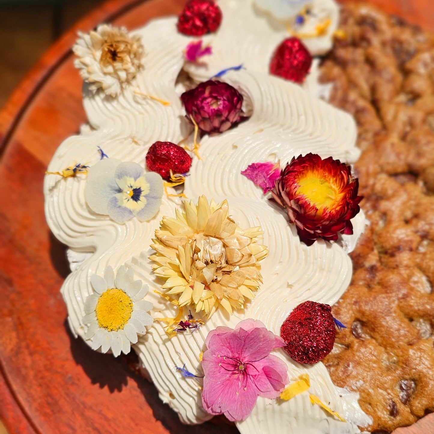 Mother’s Day Vintage Flower Cookie Cake